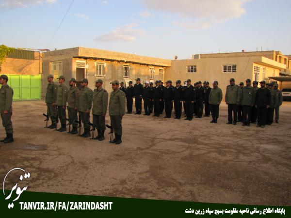 صبحگاه مشتر ک نیرویهای نظامی و انتظامی  در فرماندهی انتظامی شهرستان