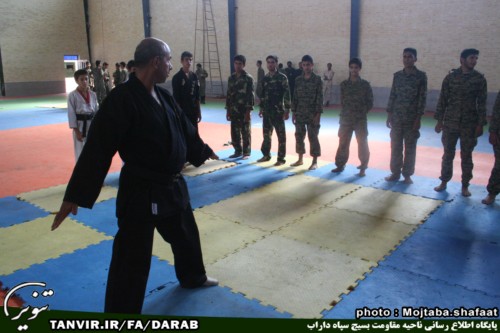 رزمایش تمرینات تاکتیکی گردان امام علی (ع) در شهرستان داراب