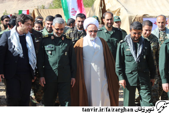 بازدید فرمانده سپاه فجر فارس از رزمایش گردانهای زرقان