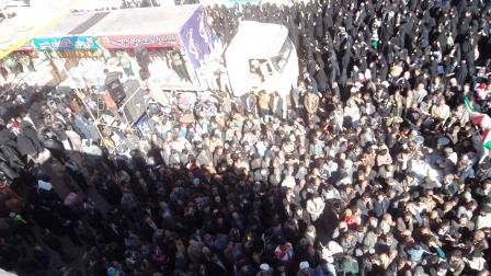 حضور چند هزار نفری  مردم شهید پرور خرم بید در  تشییع کاروان شاهدان بصیر+تصاویر