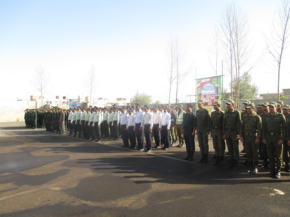 شرکت کارکنان سپاه ناحیه کوار در صبحگاه مشترک نیروی انتظامی