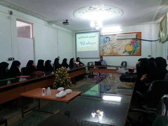 جلسه شورای همفکری فاطمی در پاسارگاد
