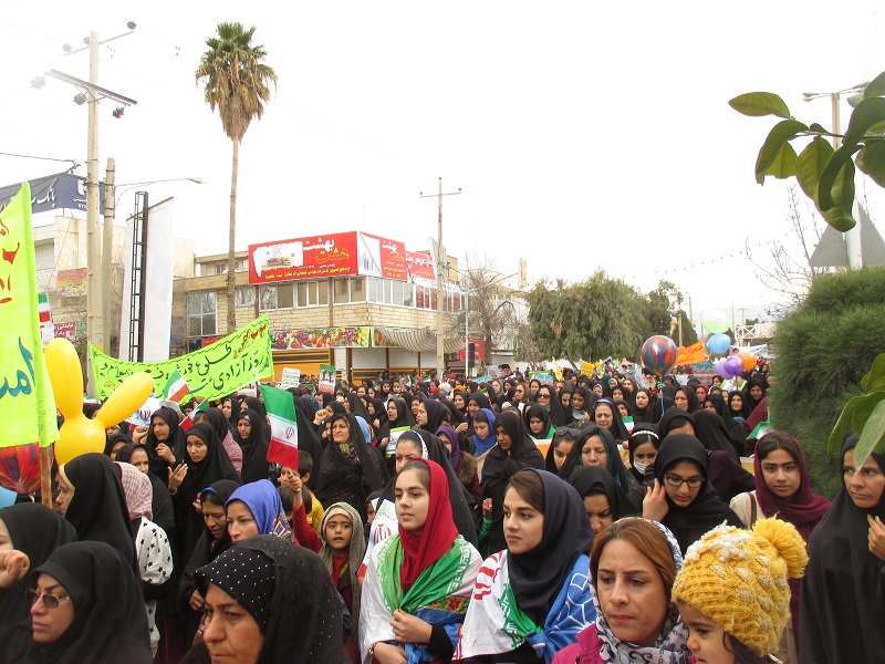 حضور پرشور مردم ممسنی در راهپیمایی 22 بهمن حماسه ای بی نظیر خلق کرد.