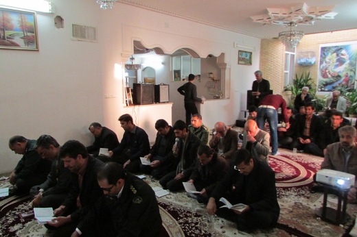 برگزاری زیارت عاشورا در شهرستان سپیدان