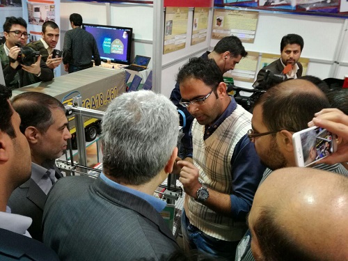 معاون فناوری رئیس جمهور از غرفه اختراعات استان فارس بازدید کرد