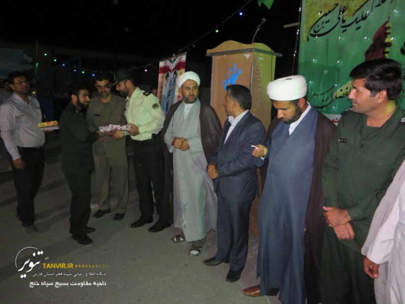 گزارش تصویری: برگزاری جشن میلاد در خنج