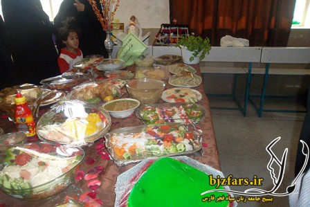 هنر نمایی کدبانوی کواری در جشنواره غذا