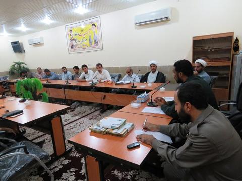 برگزاری جلسه مربیان صالحین در اشکنان