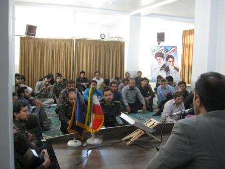 برگزاری نشست سیاسی پایوران ناحیه مقاومت بسیج سپاه احمدبن موسی(ع)شیراز
