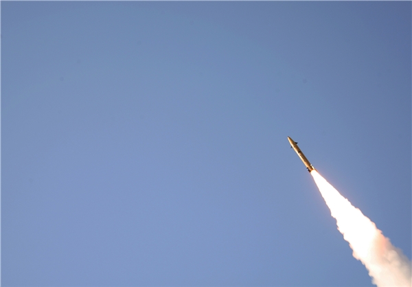 تصاویر شلیک موشک ۷۰۰ کیلومتری «ذوالفقار»