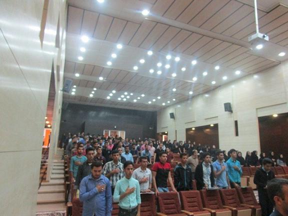 برگزاری جشن روز دانشجو در دانشگاه آزاد لامرد