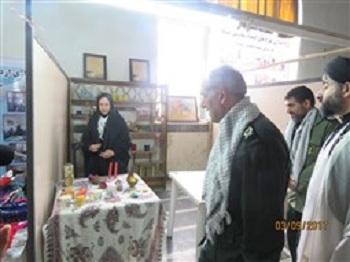 برپایی نمایشگاه اقتصاد مقاومتی در قادرآباد