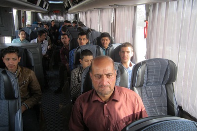 80 نفر در قالب کاروان راهیان نور دانش آموزی خرامه به مناطق عملیاتی جنوب اعزام شدند