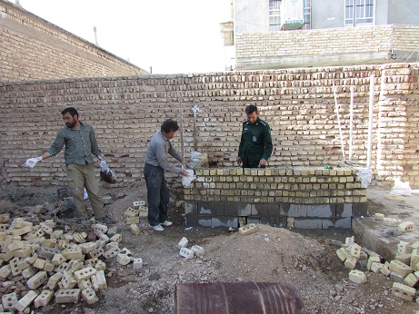 ساخت یک واحد مسکونی روستایی در کوهنجان آغاز شد