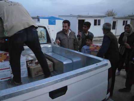 کمک رسانی به مناطق زلزله زده استان کرمانشاه