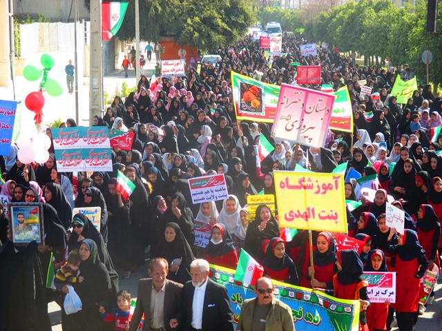 راهپیمایی مردم قیروکارزین در40سالگی جشن پیروزی انقلاب