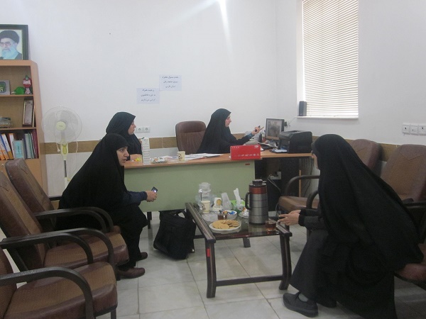 بازدید و بازرسی مسئول محترم جامعه زنان استان فارس از حوزه فاطمیون