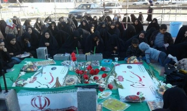 برگزاری مراسم سوم شهدای گمنام توسط خواهران بسیجی در دانشگاه آزاد اسلامی