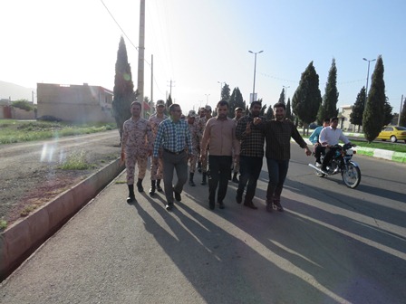پیاده روی پاسداران سپاه سروستان  برگزار شد