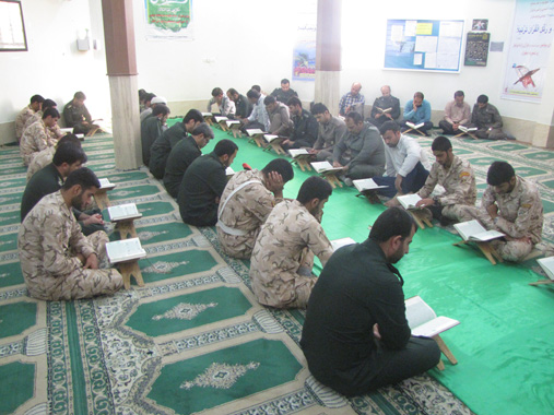 برگزاری محفل انس با قرآن کریم در سپاه لامرد + تصاویر