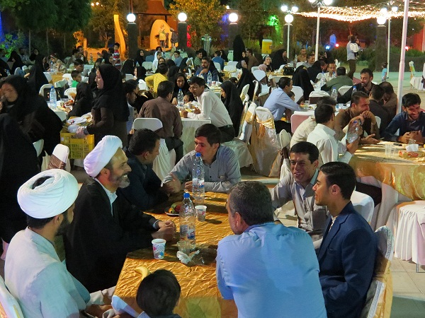 برپایی ضیافت افطاری با حضور کارکنان + تصاویر