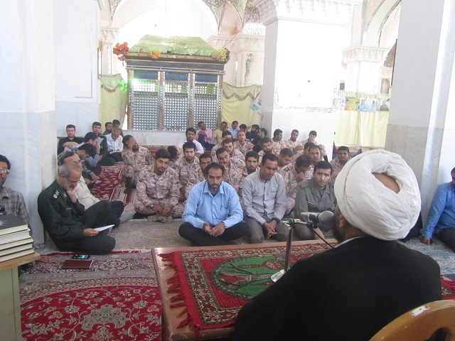 برگزاری چهارمین محفل انس با قرآن کریم  در جوار امامزاده پیرمراد
