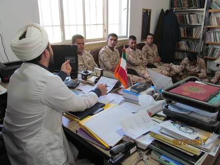 برگزاری کلاس اعتقادی اخلاقی سربازان در ناحیه خرم بید