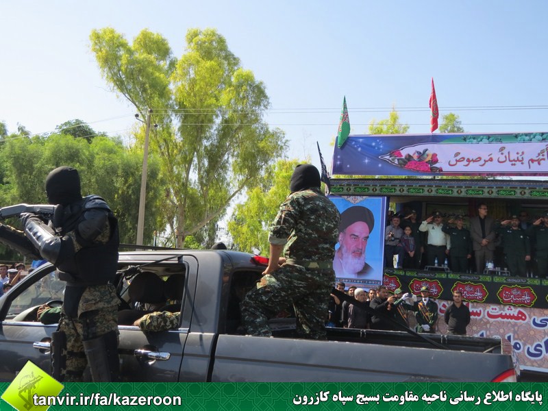 سپاه کازرون از گردان امنیتی و ضربتی خود رو نمایی کرد+عکس