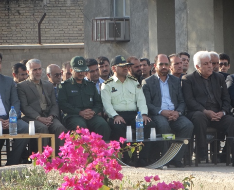 اقتدار نیروی انتظامی فراشبند در مراسم صبحگاه مشترک+تصاویر