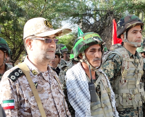 نمایش اقتدار و آمادگی نیروهای مسلح فراشبند در مراسم رژه 31 شهریور + تصاویر