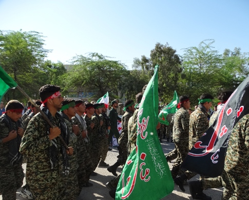 نمایش اقتدار و آمادگی نیروهای مسلح فراشبند در مراسم رژه 31 شهریور + تصاویر