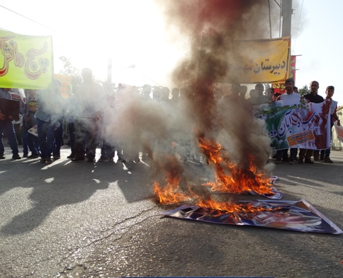 تصاویری از راهپیمایی یوم الله 13 آبان در فراشبند