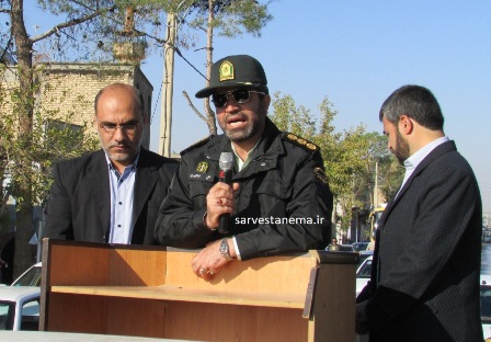 وداع باشکوه مردم سروستان با پیکر مطهر افسر شهید نیروی انتظامی