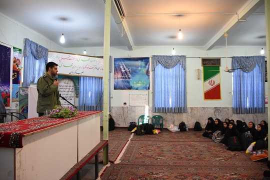 ۳۶۰ دانش‌آموز دختر شهرستان فسا در قالب کاروان راهیان نور عازم کربلای ایران شدند.