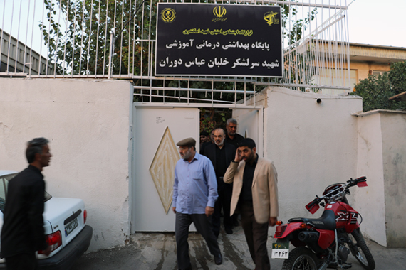 بازدید سردار سلامی از عملکرد قرارگاه محرومیت زدایی در شیراز