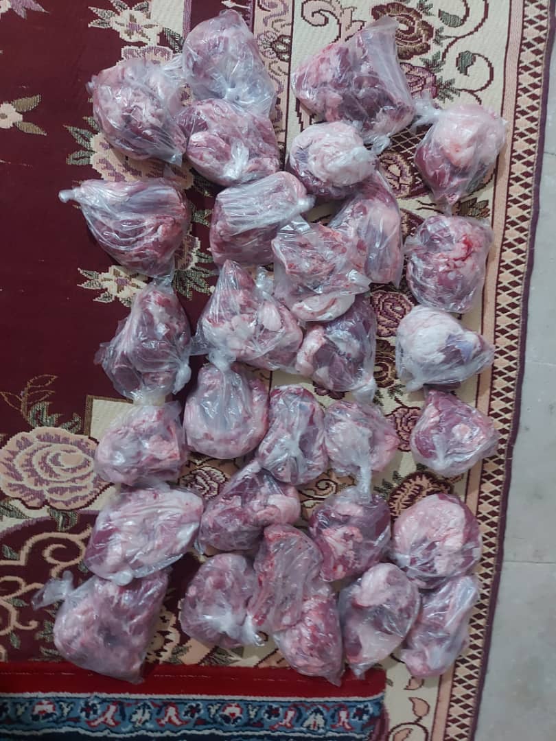 توزیع ۱۱۰ بسته کمک معيشتي به ایتام جنوب شهر داراب