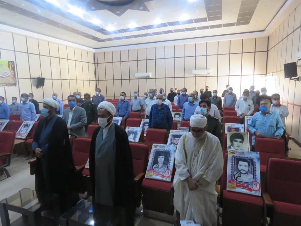 مراسم تجلیل از رزمندگان و ایثارگران در خنج برگزار شد