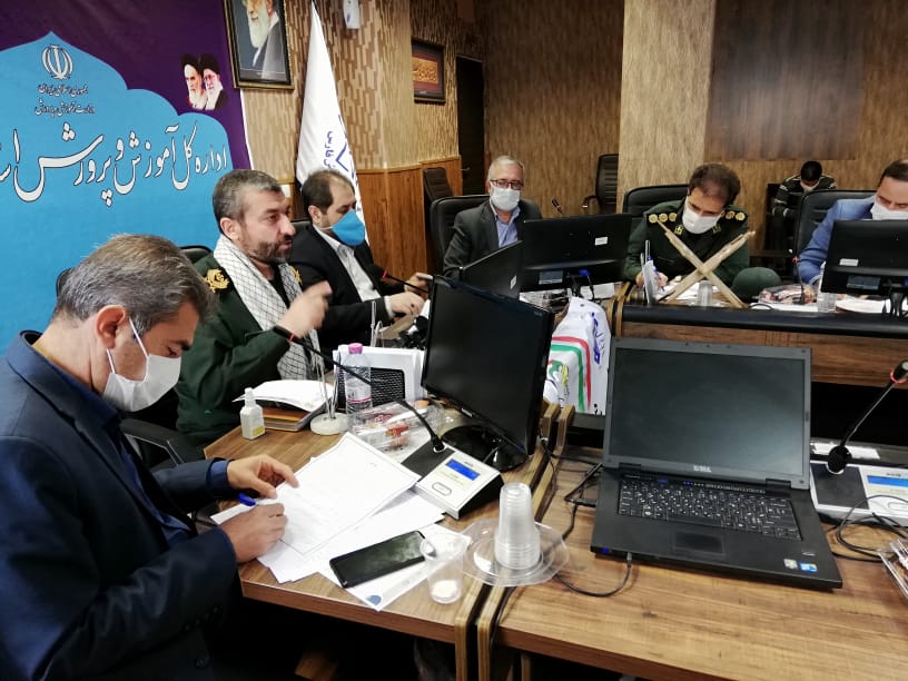 رییس سازمان بسیج فرهنگیان کشور در دیدار با مدیرکل آموزش و پرورش فارس تاکید کرد :
