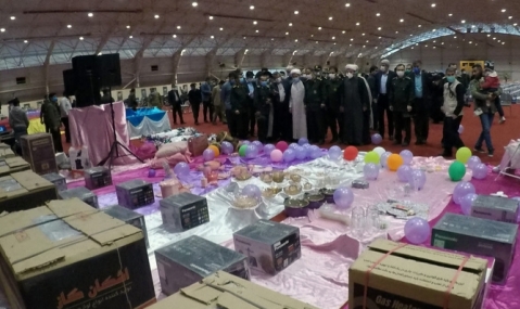 توزیع ۵ هزار بسته معیشتی سپاه ناحیه مقاومت محمد رسول الله (ص) شیراز آغاز شد