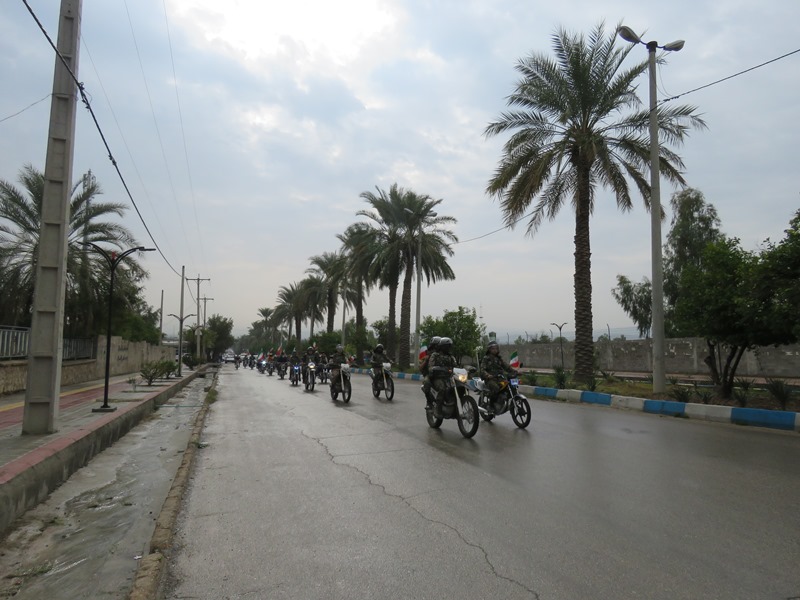 رژه موتوری وخودرویی به مناسبت گرامیداشت ورود تاریخی امام امت