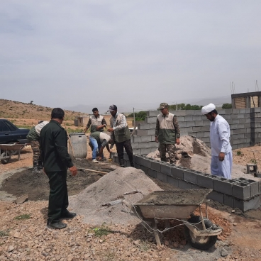 دیوار کشی و ساخت منزل مددجو در روستای علی رسیده