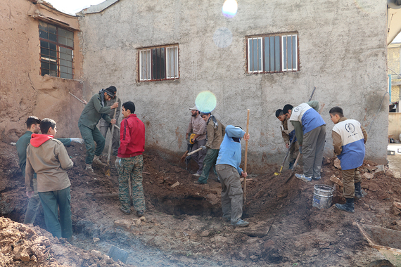 تصویری از فعالیت جهادگران - ساخت آشپزخانه و سرویس بهداشتی مسجد